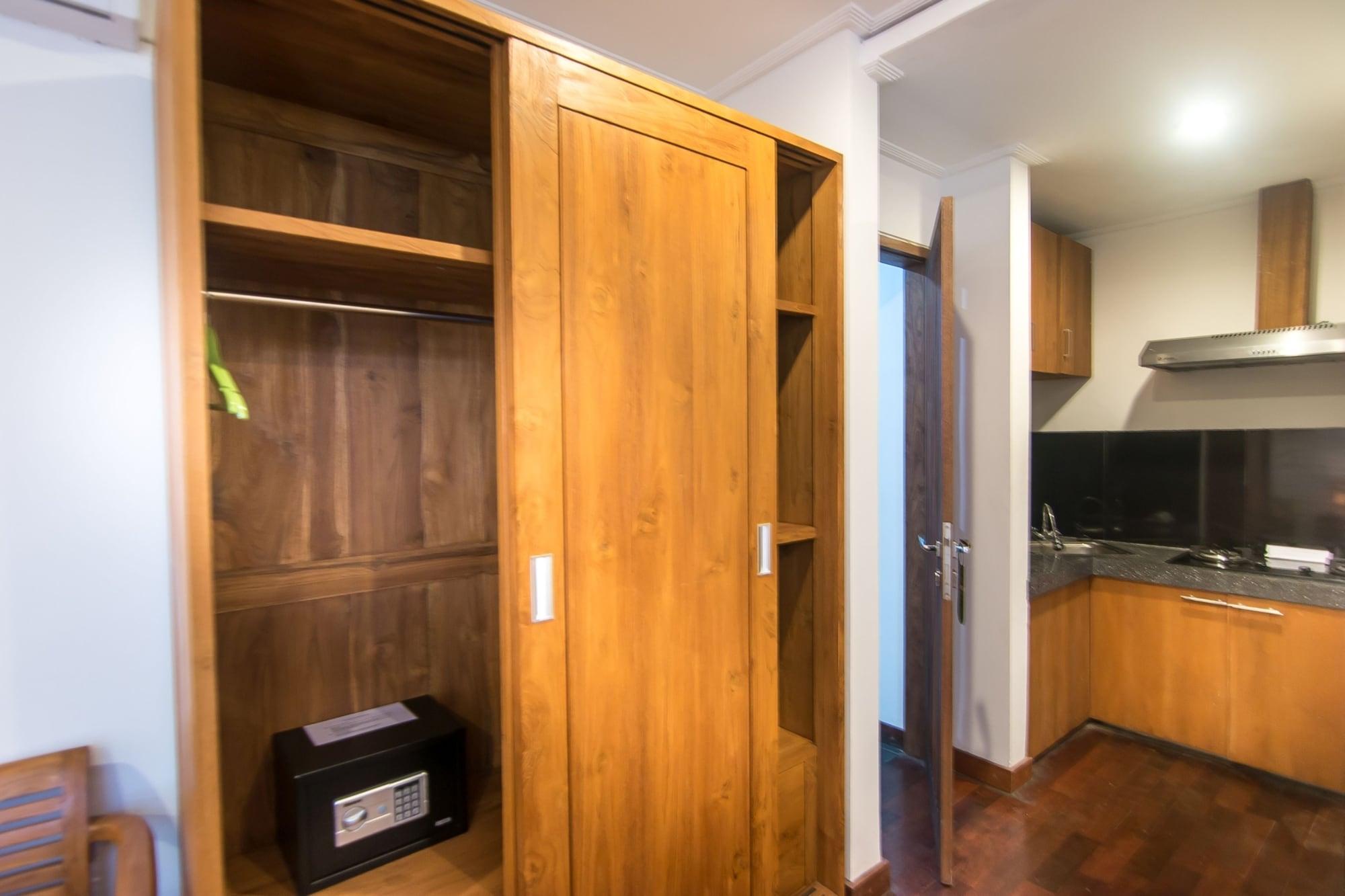 Delu Villas & Suite Kerobokan  Exterior photo