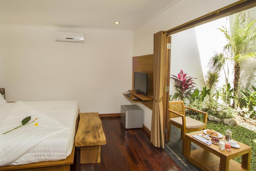 Delu Villas & Suite Kerobokan  Exterior photo